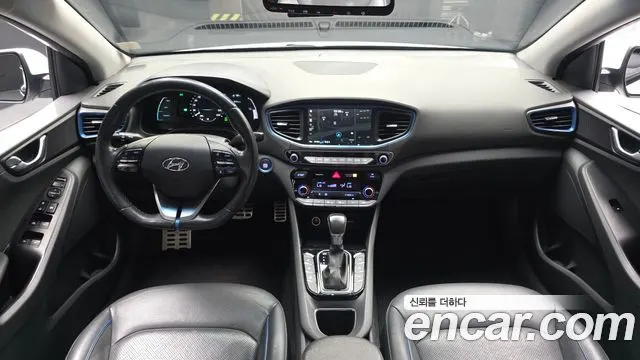HYUNDAI IONIQ HYBRID 2016 — 184 649 км, белый, Корея — под ключ — фото 7
