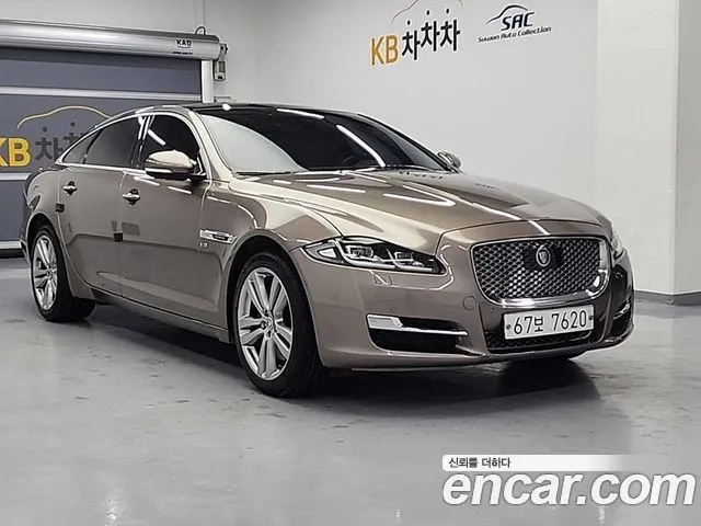 JAGUAR XJ 2017 — 170 508 км, светло-золотистый, Корея — под ключ — фото 4