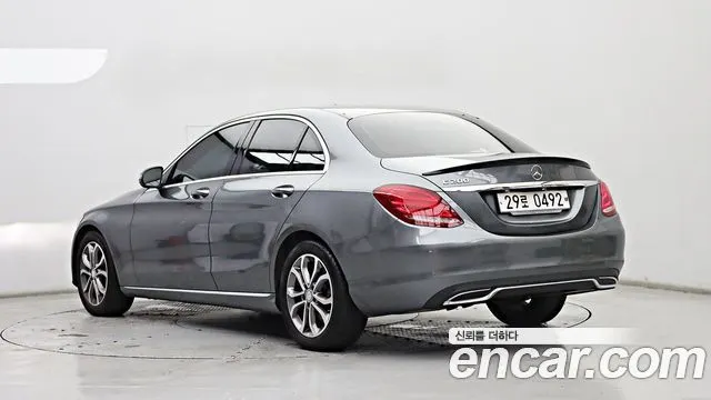 MERCEDES-BENZ C-CLASS W205 2017 — 68 643 км, чёрный, Корея — под ключ — фото 4