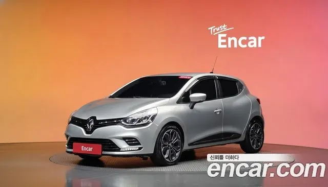 RENAULT KOREA CLIO 2018 — 54 814 км, серебристый, Корея — под ключ — фото 2