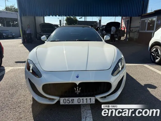 MASERATI GRANTURISMO 2014 — 94 146 км, белый, Корея — под ключ — фото 11