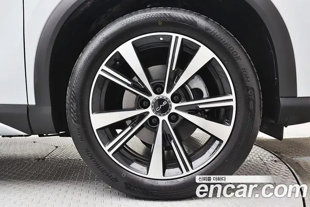 BYD ATTO 3 2025 — 26 931 км, белый, Корея — под ключ — фото 7