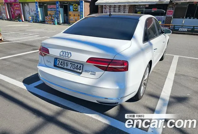 AUDI A8 2015 — 214 000 км, белый, Корея — под ключ — фото 4