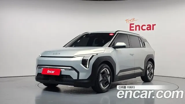 KIA EV3 2025