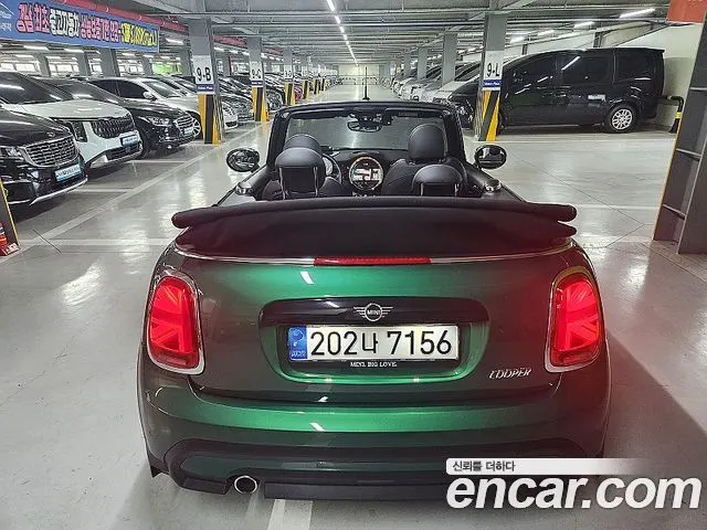 MINI COOPER CONVERTIBLE 2022 — 9 406 км, зелёный, Корея — под ключ — фото 5