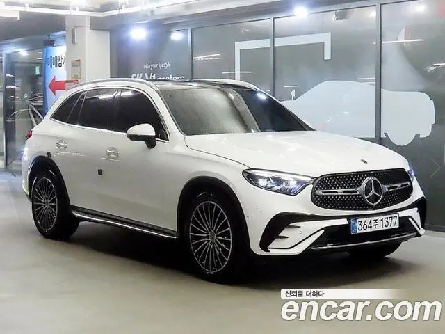 MERCEDES-BENZ GLC-CLASS X254 2025 — 19 816 км, белый, Корея — под ключ — фото 1