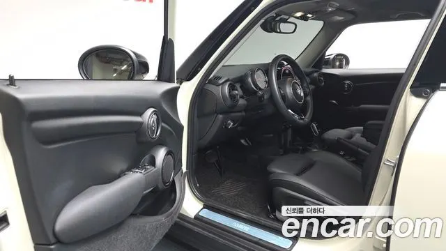MINI COOPER 2021 — 47 394 км, белый-перламутр, Корея — под ключ — фото 10