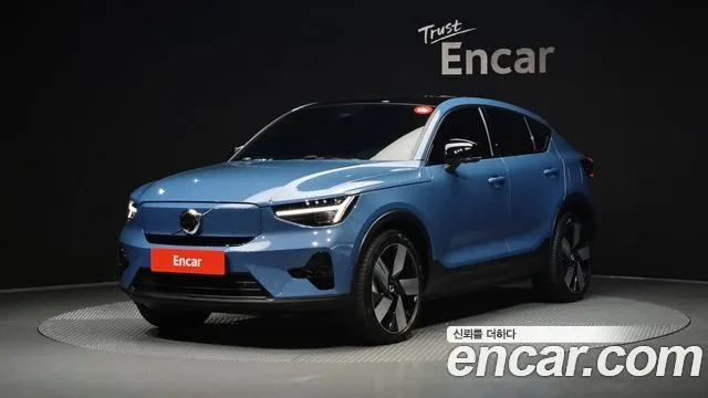 VOLVO C40 RECHARGE 2024