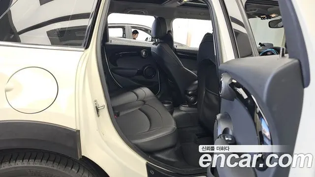 MINI COOPER 2019 — 83 056 км, белый-перламутр, Корея — под ключ — фото 12