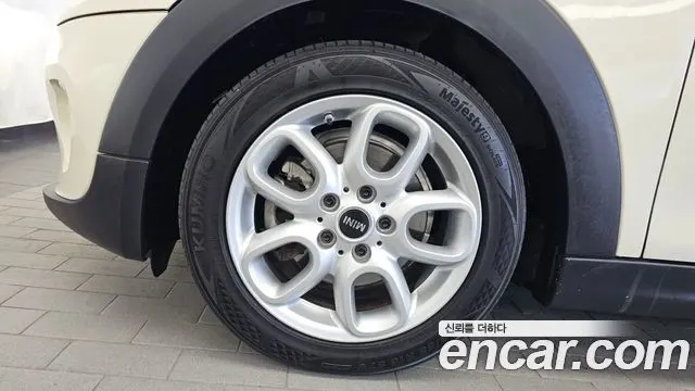 MINI COOPER 2019 — 83 056 км, белый-перламутр, Корея — под ключ — фото 5