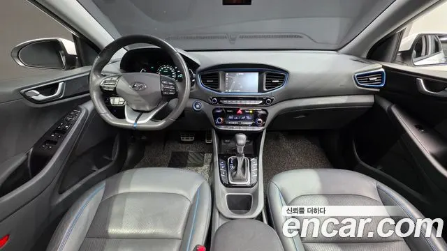 HYUNDAI IONIQ HYBRID 2016 — 78 857 км, белый, Корея — под ключ — фото 7