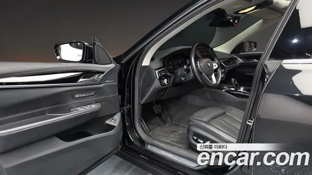 BMW 6 SERIES GT 2020 — 83 956 км, серый, Корея — под ключ — фото 10