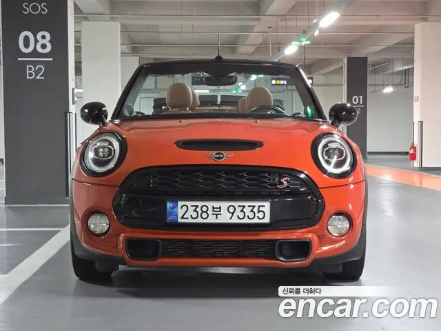 MINI COOPER S CONVERTIBLE 2019 — 59 000 км, оранжевый, Корея — под ключ — фото 2