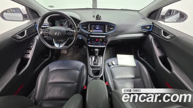 HYUNDAI IONIQ HYBRID 2018 — 164 990 км, белый, Корея — под ключ — фото 7