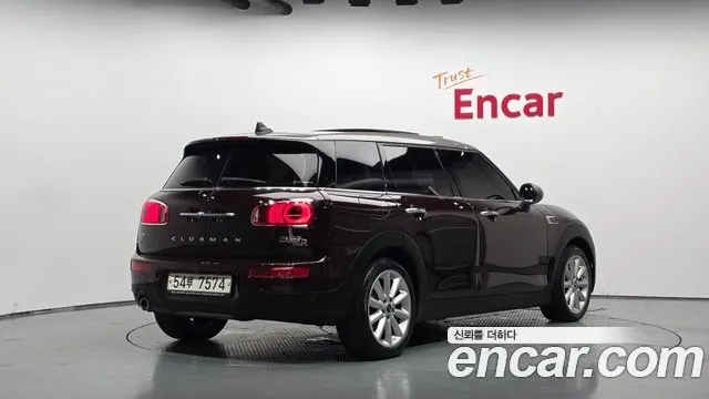 MINI COOPER D CLUBMAN 2019 — 126 734 км, бордовый, Корея — под ключ — фото 1