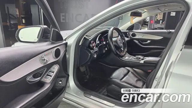 MERCEDES-BENZ C-CLASS W205 2015 — 124 231 км, серебристый, Корея — под ключ — фото 10