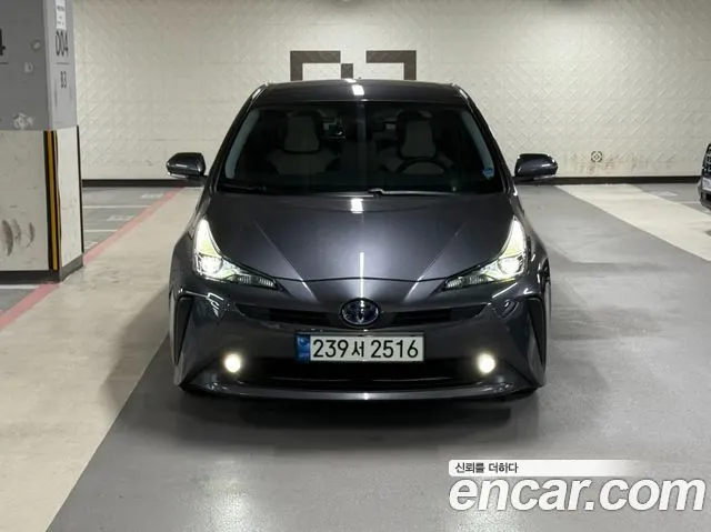TOYOTA PRIUS 2022 — 25 020 км, серебристо-серый, Корея — под ключ — фото 12