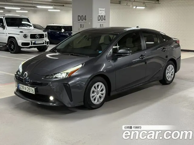 TOYOTA PRIUS 2022 — 25 020 км, серебристо-серый, Корея — под ключ — фото 3