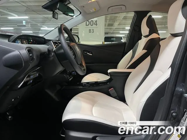 TOYOTA PRIUS 2022 — 25 020 км, серебристо-серый, Корея — под ключ — фото 9