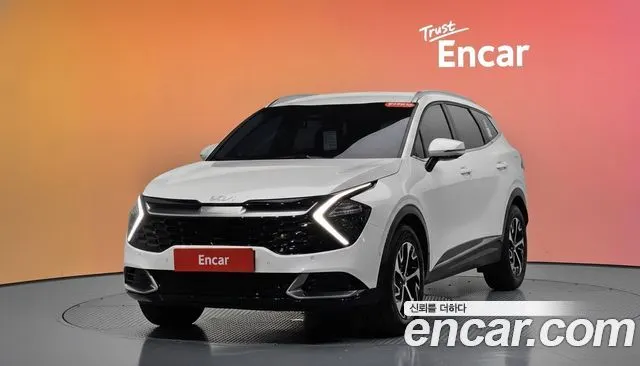 KIA SPORTAGE HYBRID 2022 — 92 437 км, белый, Корея — под ключ — фото 2