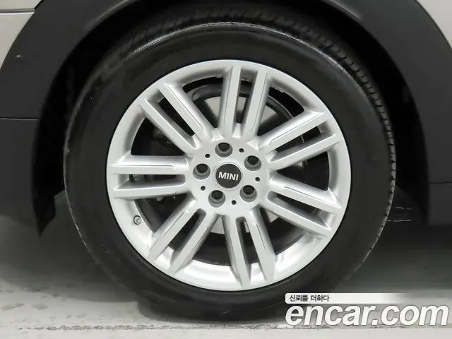 MINI COOPER COUNTRYMAN 2023 — 29 300 км, белый-перламутр, Корея — под ключ — фото 5