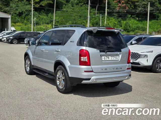 KGM REXTON W 2015 — 138 000 км, серебристый, Корея — под ключ — фото 2