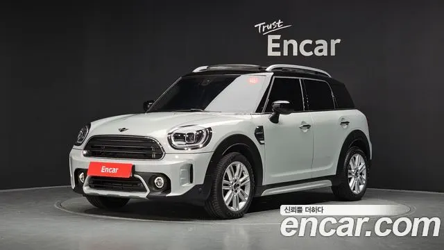 MINI COOPER COUNTRYMAN 2023 — 33 148 км, серебристый, Корея — под ключ — фото 1