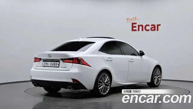 LEXUS IS250 2014
