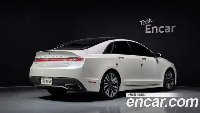 LINCOLN MKZ 2019 — 158 500 км, белый, Корея — под ключ — фото 2