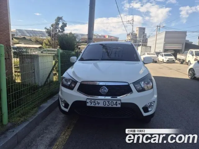 KGM KORANDO SPORTS 2018 — 191 388 км, белый, Корея — под ключ — фото 11