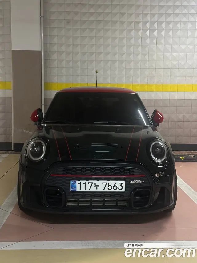 MINI COOPER S 2023 — 62 651 км, тёмно-зелёный, Корея — под ключ — фото 1