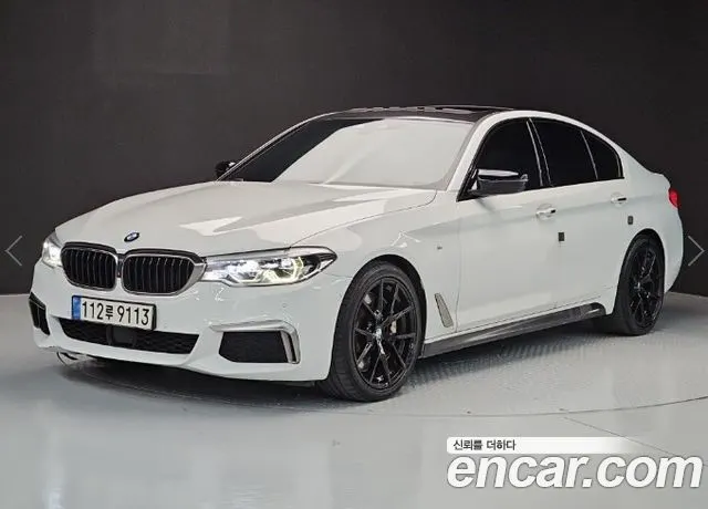 BMW 5 SERIES 2018 — 142 546 км, белый, Корея — под ключ — фото 7