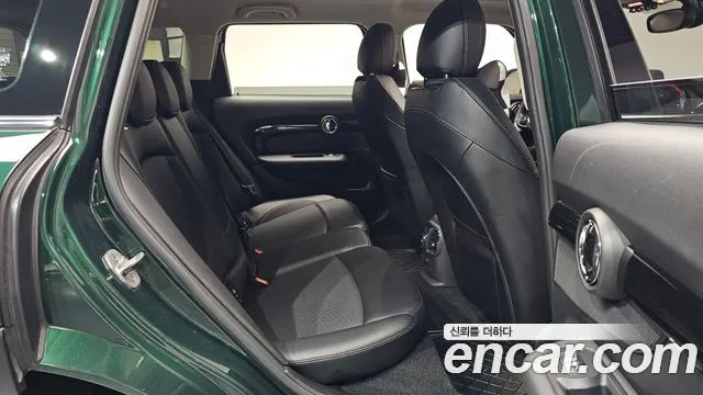 MINI COOPER CLUBMAN 2018 — 105 239 км, тёмно-зелёный, Корея — под ключ — фото 11