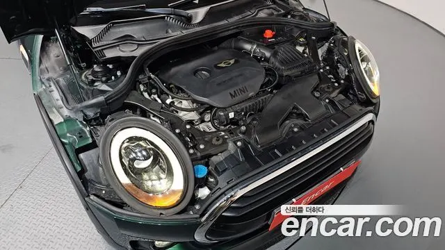 MINI COOPER CLUBMAN 2018 — 105 239 км, тёмно-зелёный, Корея — под ключ — фото 6