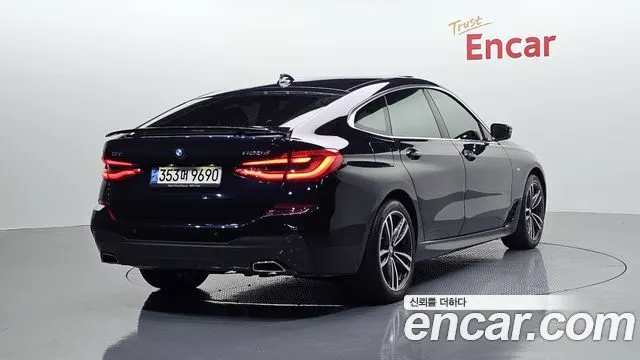 BMW 6 SERIES GT 2021