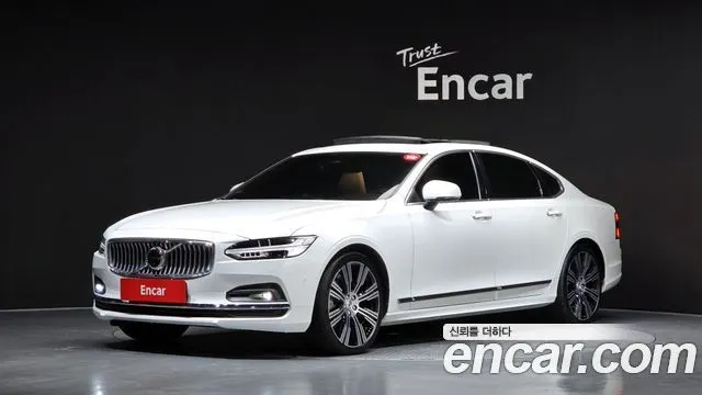 VOLVO S90 2023