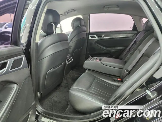 HYUNDAI GENESIS DH 2016 — 168 000 км, чёрный, Корея — под ключ — фото 10