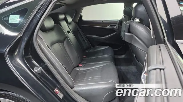 HYUNDAI GENESIS DH 2016 — 218 450 км, чёрный, Корея — под ключ — фото 12