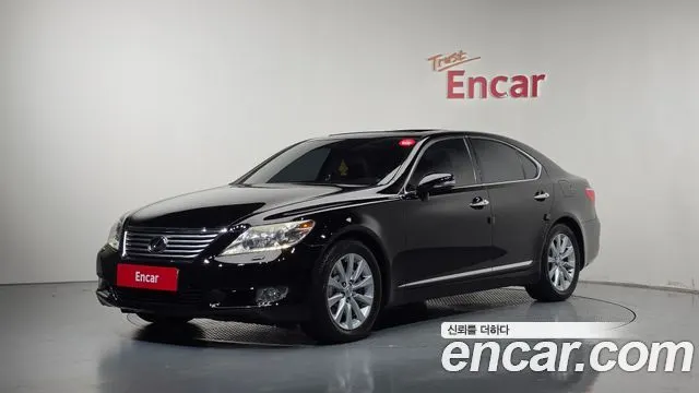 LEXUS LS460 2010
