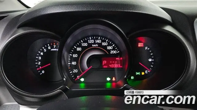 KIA RAY 2018 — 43 383 км, белый-перламутр, Корея — под ключ — фото 8