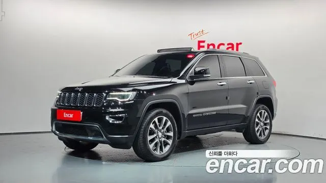 JEEP GRAND CHEROKEE — из Кореи под ключ