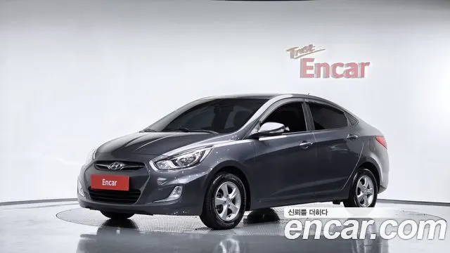 HYUNDAI ACCENT 2013