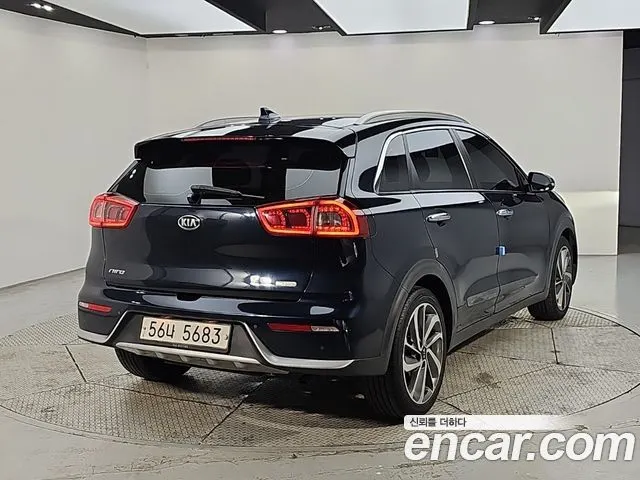 KIA NIRO 2018 — 140 408 км, синий, Корея — под ключ — фото 4