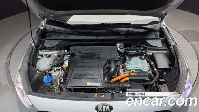 KIA NIRO 2017 — 241 143 км, серебристо-серый, Корея — под ключ — фото 6