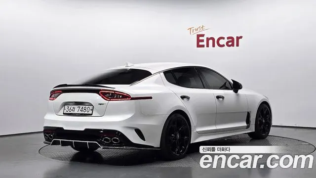 KIA STINGER 2018