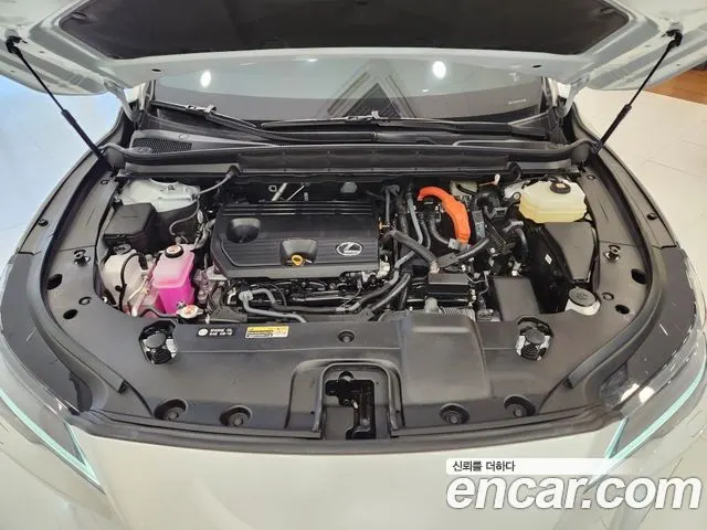 LEXUS RX350H 2023 — 59 417 км, белый-перламутр, Корея — под ключ — фото 7