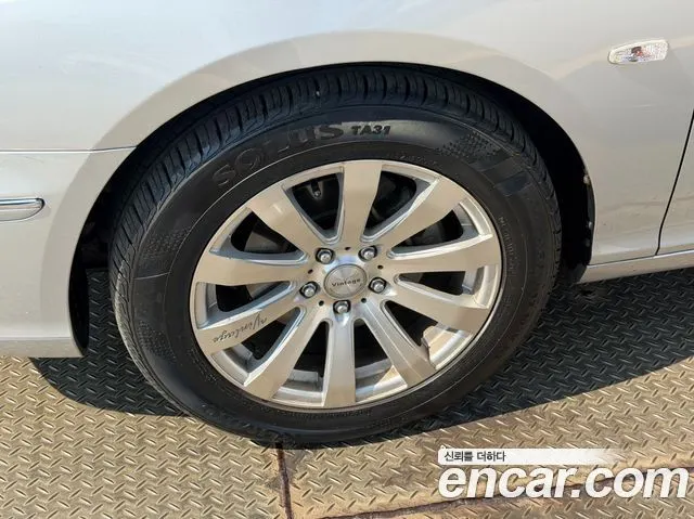 HYUNDAI GRANDEUR NEW LUXURY 2009 — 155 900 км, серебристый, Корея — под ключ — фото 5