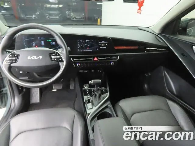 KIA NIRO 2022 — 100 505 км, тёмно-зелёный, Корея — под ключ — фото 7