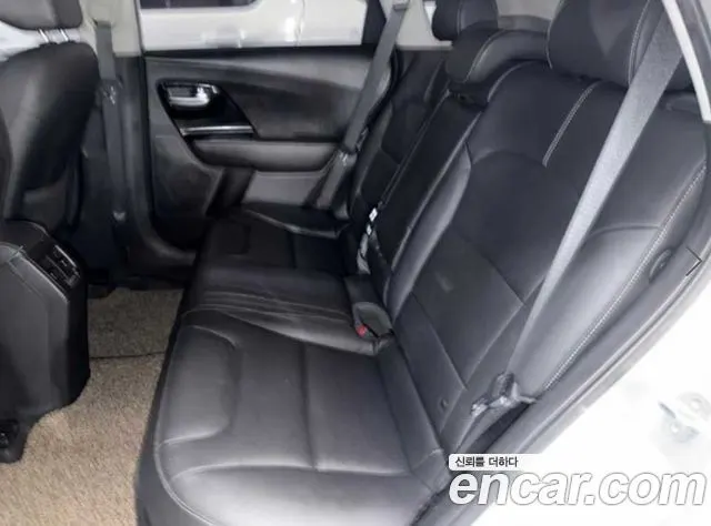 KIA NIRO 2017 — 207 673 км, серебристо-серый, Корея — под ключ — фото 7