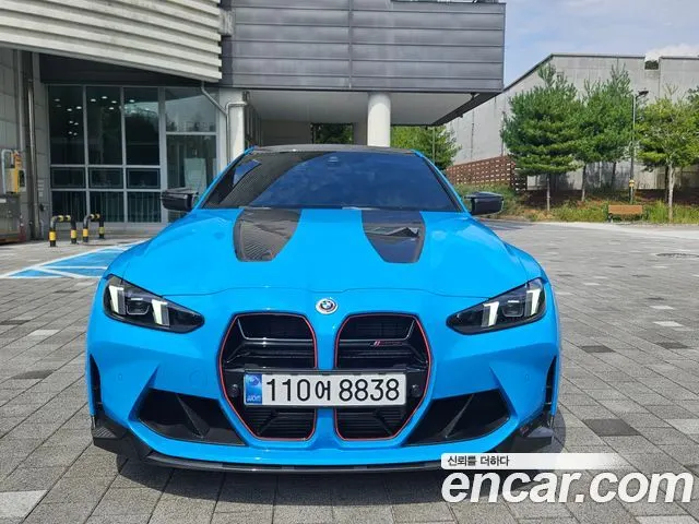 BMW M4 2025